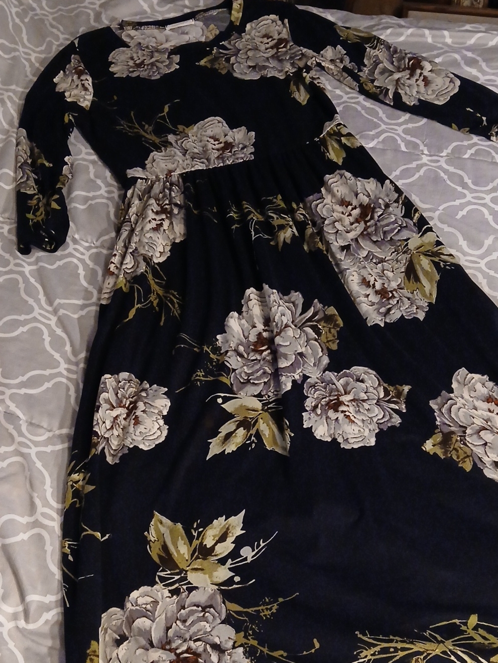 Reborn J Black Maxi Dress with Cream Floral Print